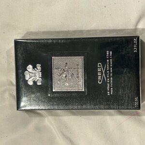 Creed Aventus Fragrance in Black and Silver Box